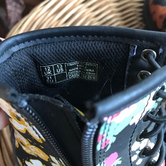 Floral boots - Picture 6 of 7